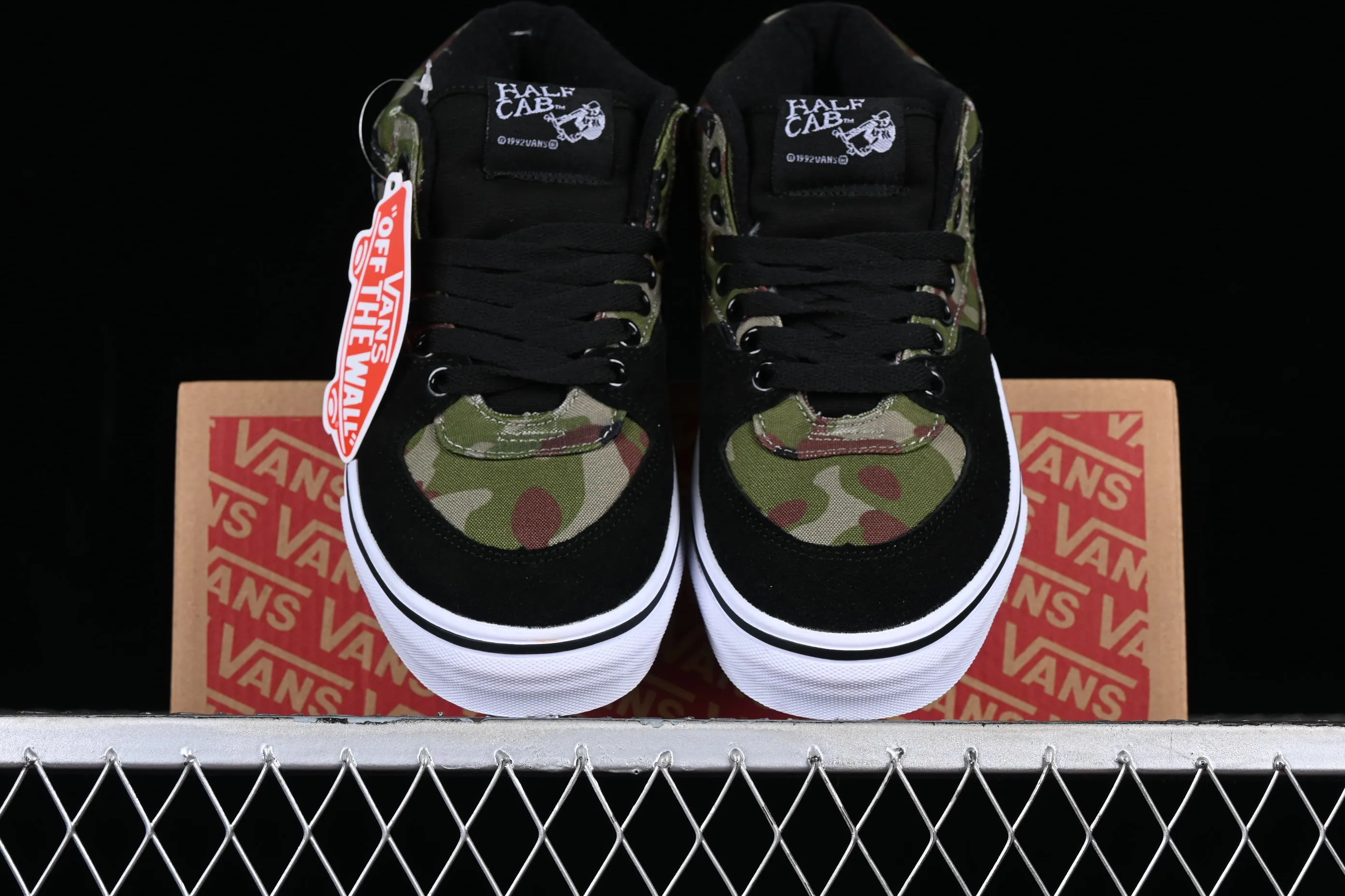 All categories Vans Vans series Vans Mid Vans Half Cab LX black and green camouflage retro casual skateboard shoes VN-OHJ TC6D